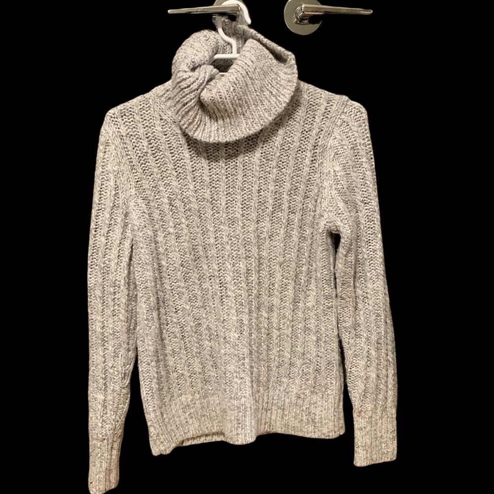 Banana Republic Marled Cable Knit Ribbed Sweater